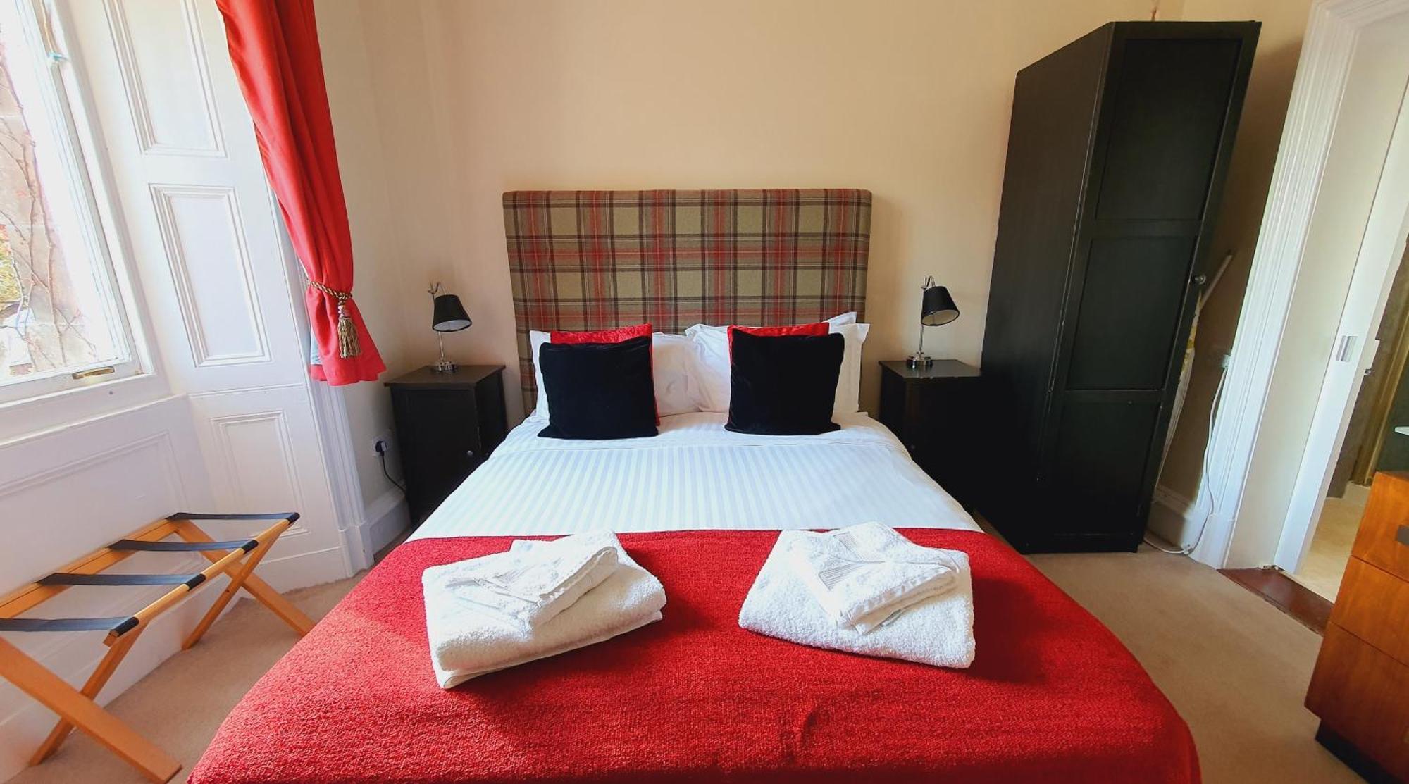 דנבר Bayswell Park Hotel חדר תמונה
